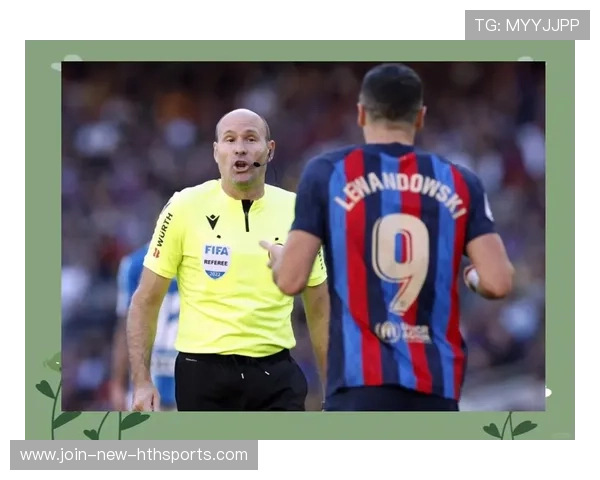 巴萨红牌成本：少打一人牵连整场战局