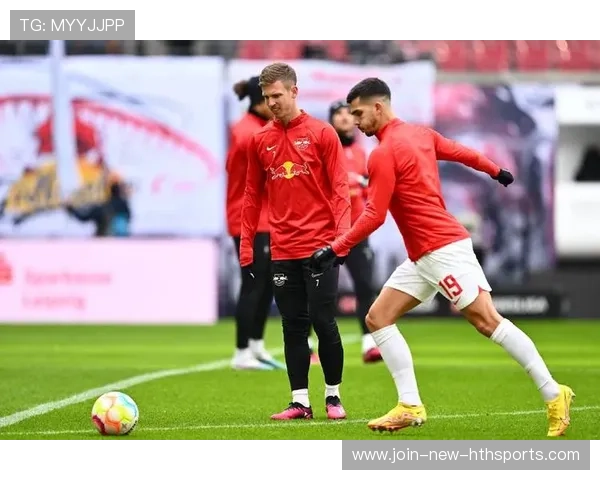 德甲莱比锡外线连环冲击,门前收获多次威胁：速度与错位打击的极致演绎