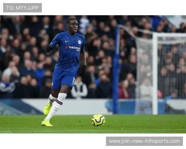 祖马加盟泰山，防线成为中超最强核心